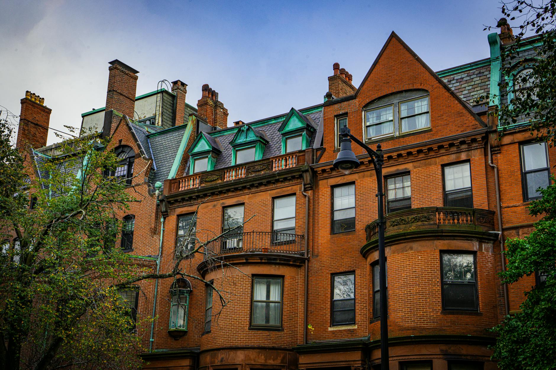 Where to Stay in Boston with a Family: Best Neighborhoods 2025