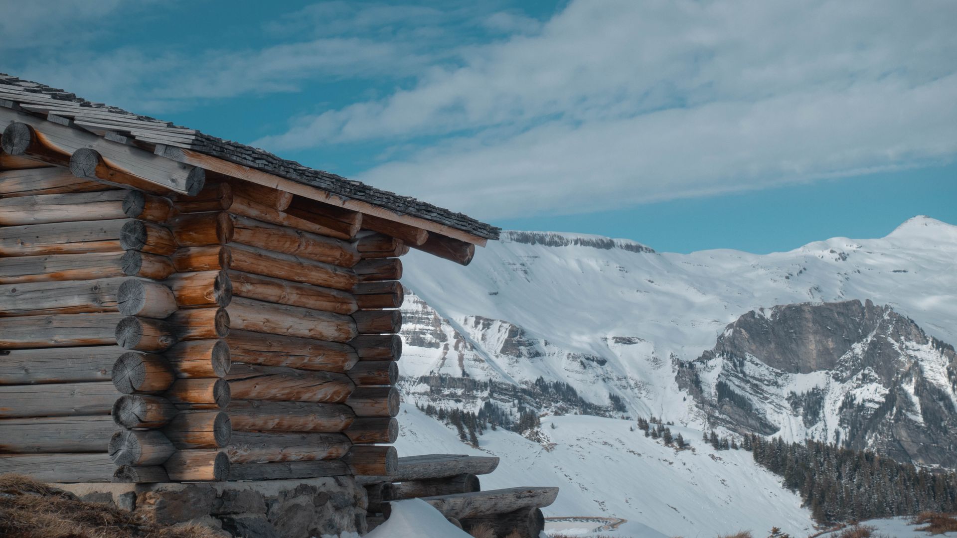 10 Affordable Winter Family Vacations 2026: From $1,500