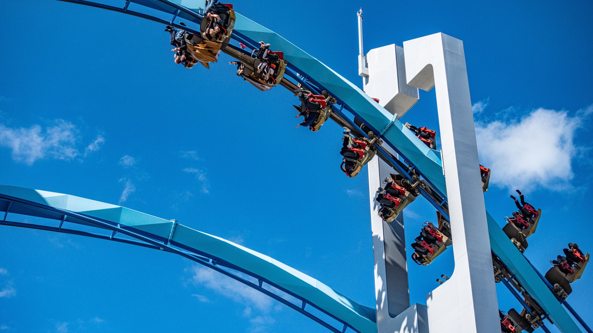 Alton Towers Family Cost: A Year Costs Less Than 2 Days