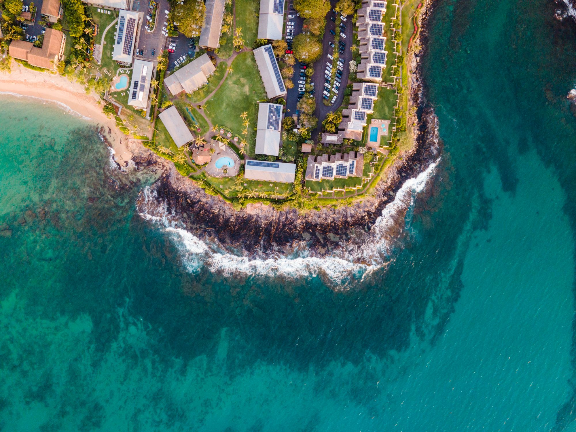 Maui with Kids: Best Time, Costs and Airport (2026)