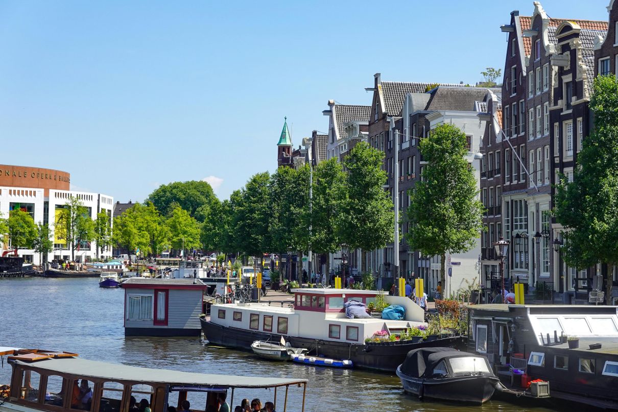 A First-Timer's Guide to a Lake Powell Houseboat Vacation